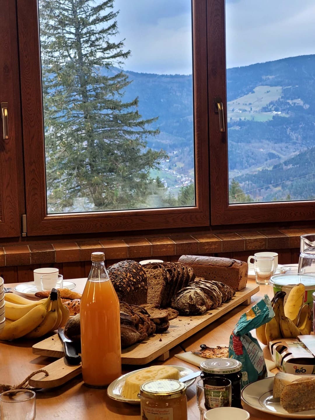 Vosges ridges, lakes and panoramas over Alsace