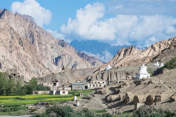 Trekking in the Markha Valley