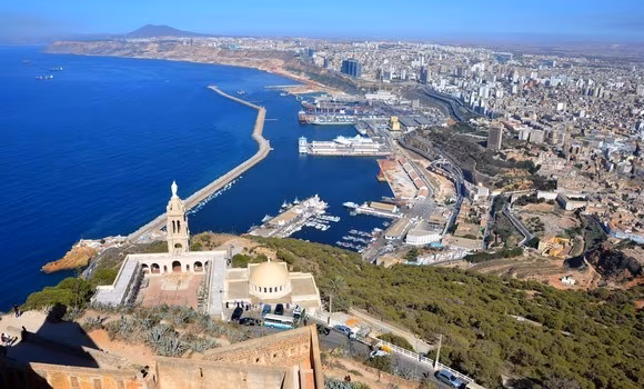 Oran, Tlemcen and Beyond On the Traces of the Zianids and the Corsairs