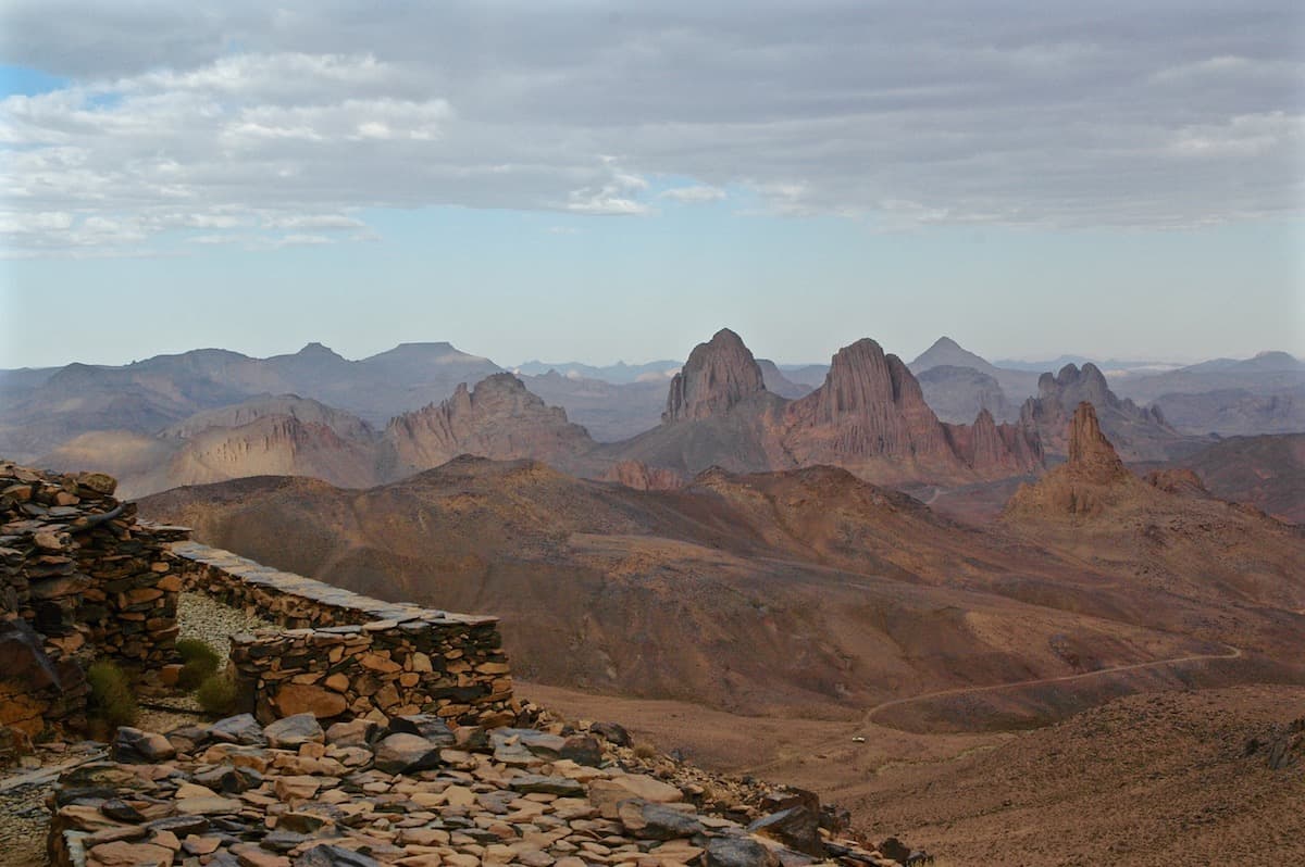 Between Assekrem and Taessa, the citadel of the Atakor!