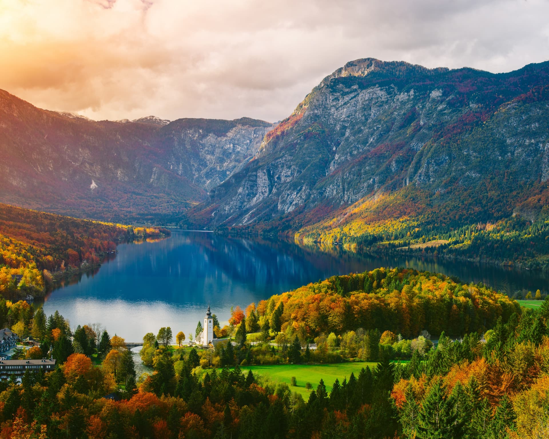 Slovenia, Natural Treasures and Enchanting Landscapes