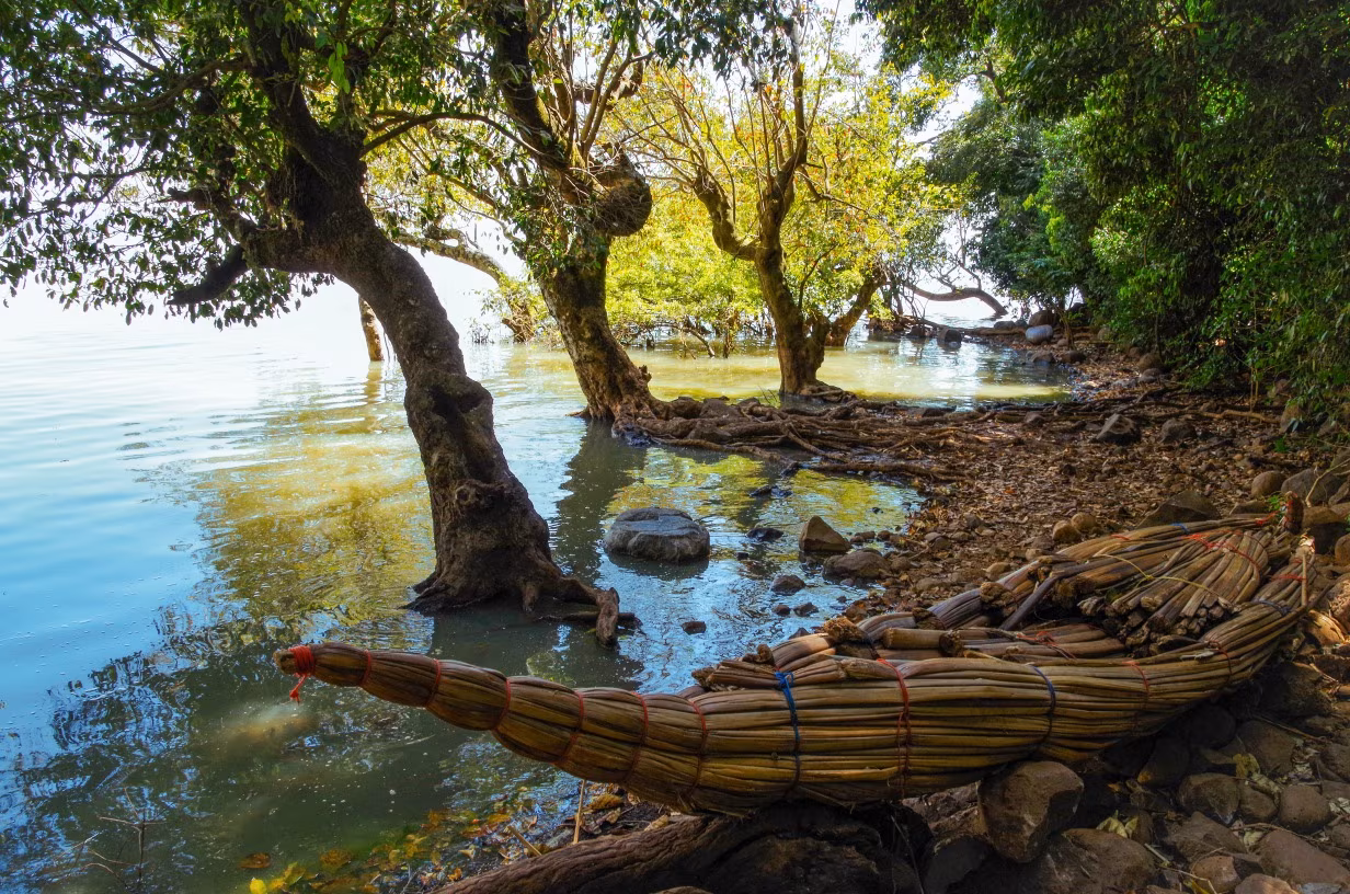 Discovery of Ethiopia as a family "From ancient Abyssinia of the highlands to the lakes of the African Great Rift Valley"