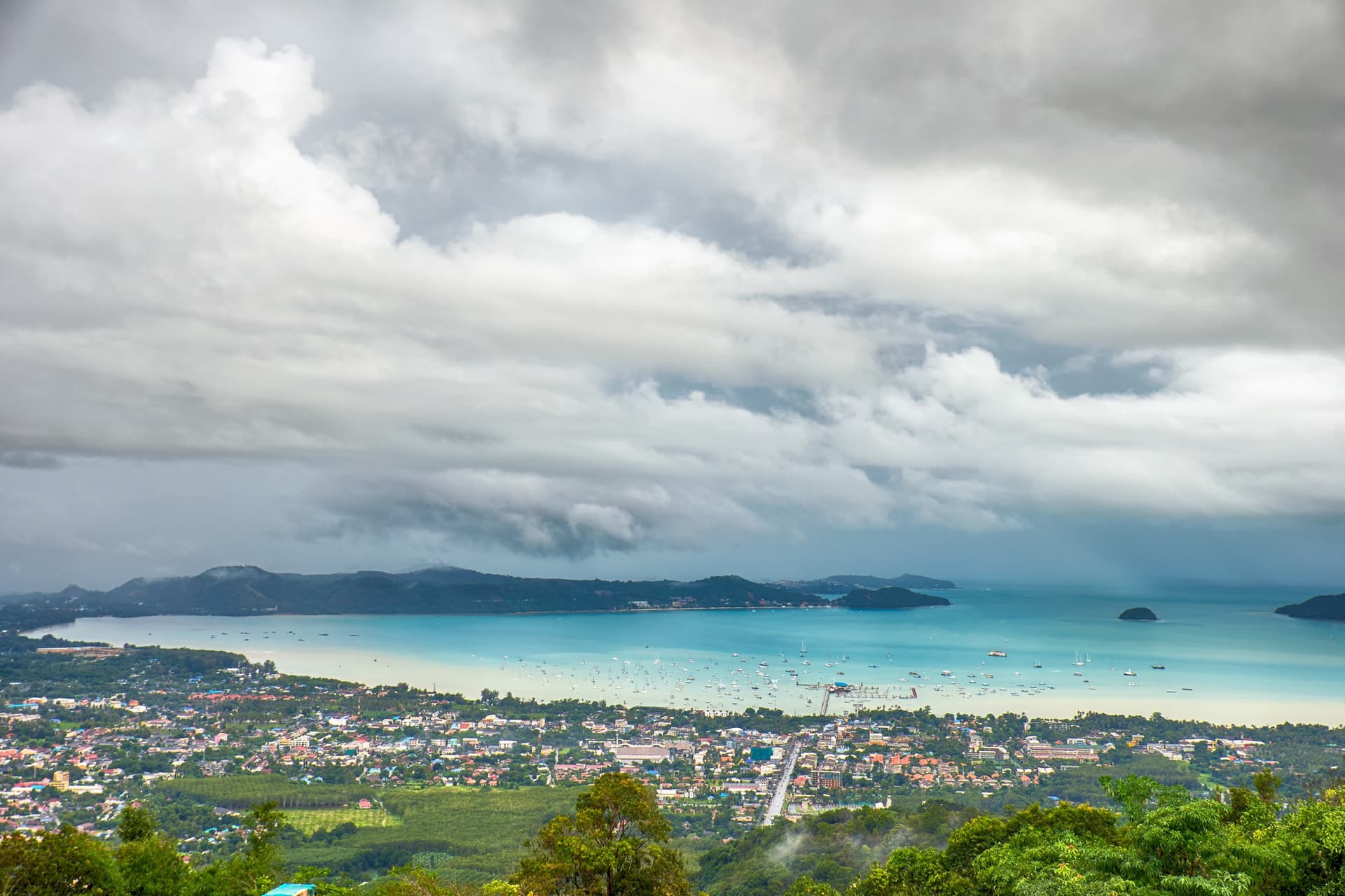 What to Do in Phuket When It Rains?