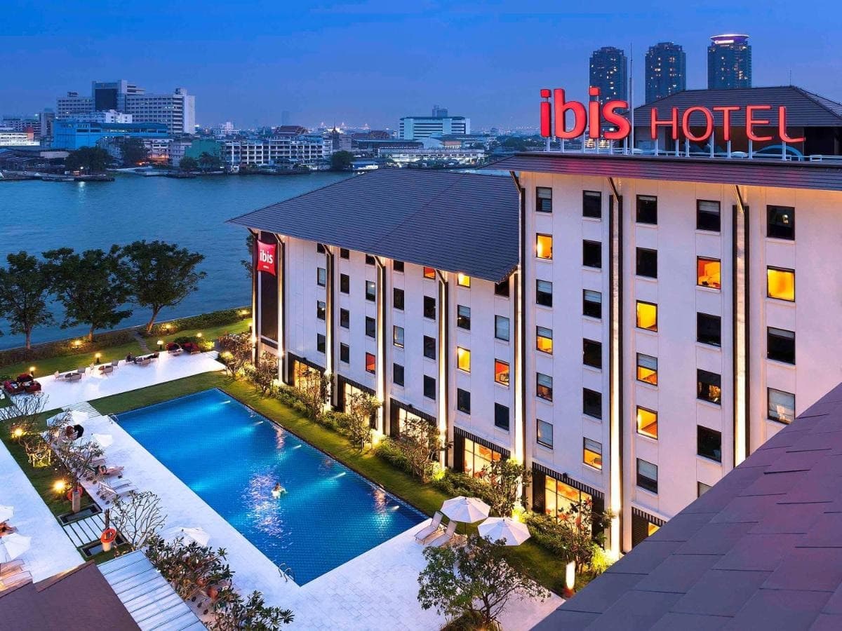 Ibis Riverside