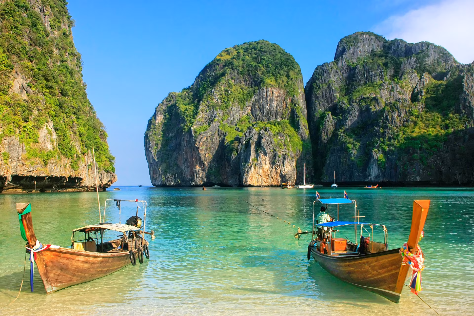 The Southern Islands in Love