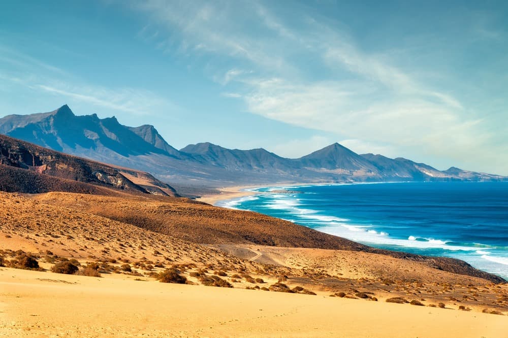 Self-Drive Tour - Wild Canaries: Lanzarote & Fuerteventura
