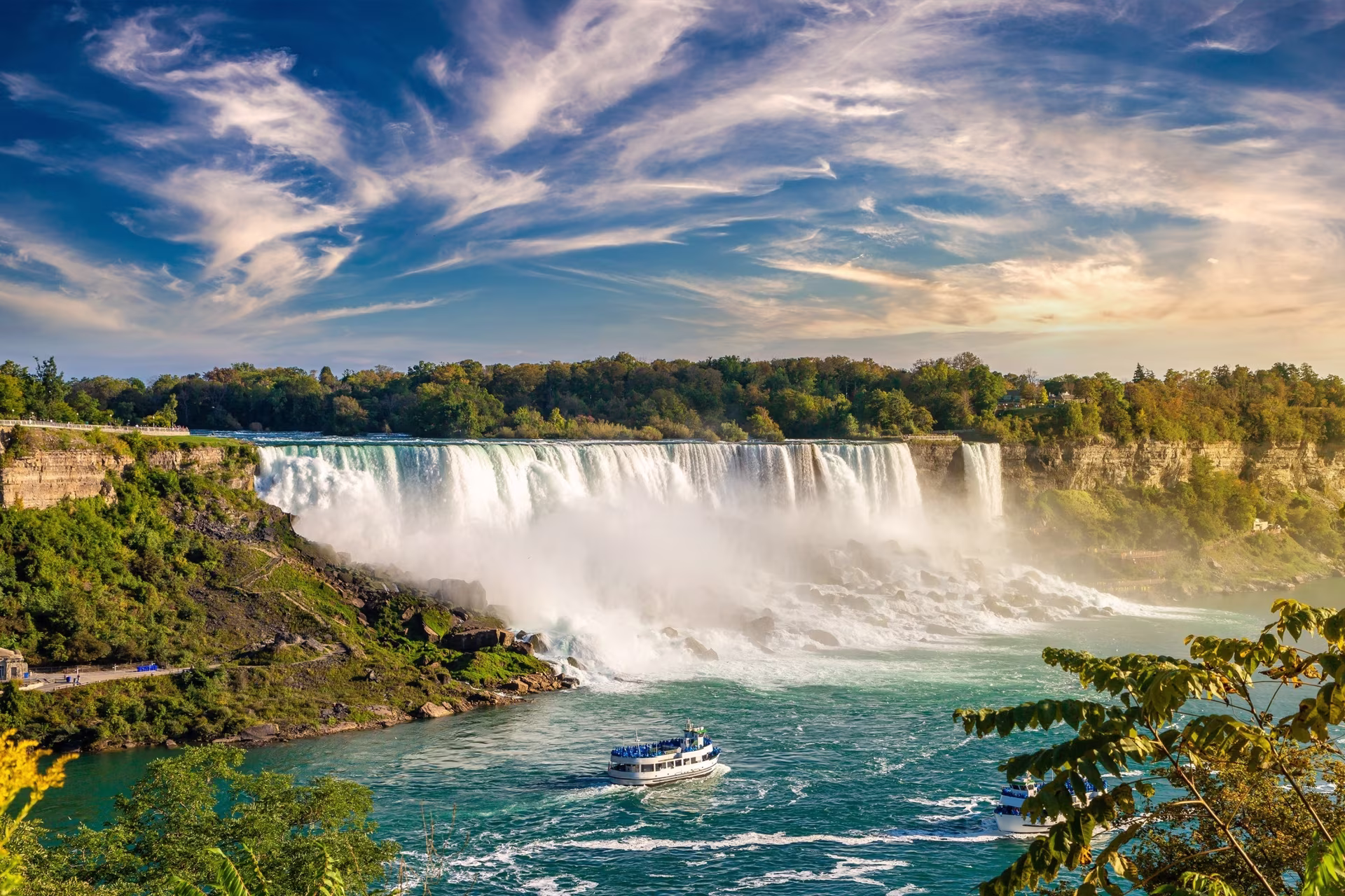 The Best of Eastern Canada: From Niagara to Quebec