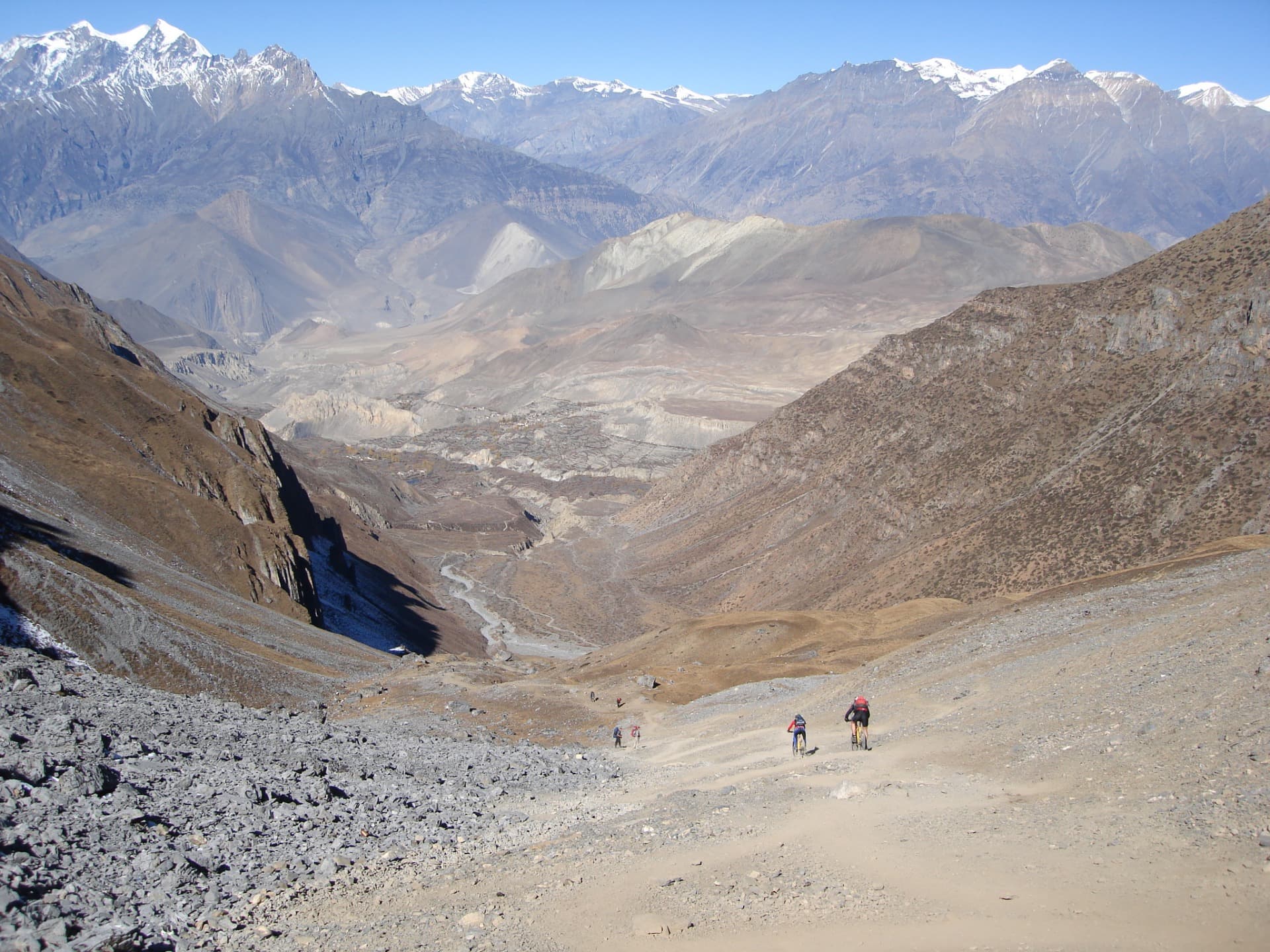 E-Mountain Biking in Mustang