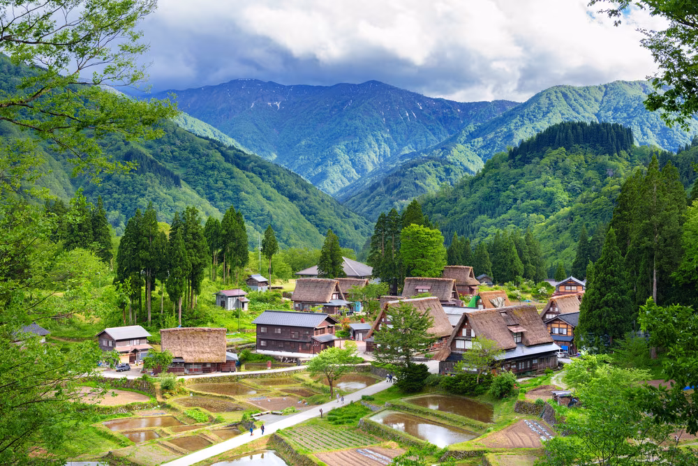 Road trip in the Japanese Alps