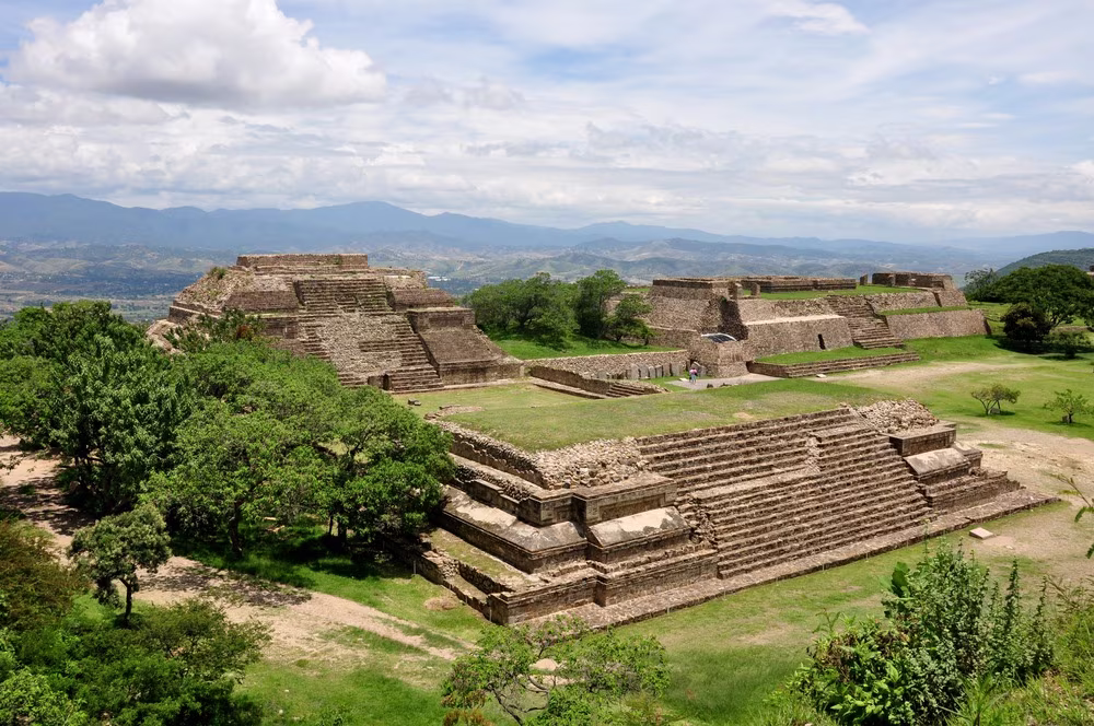 Family Adventure between Mexico, Puebla, Oaxaca and the Paradisiacal Pacific Beaches